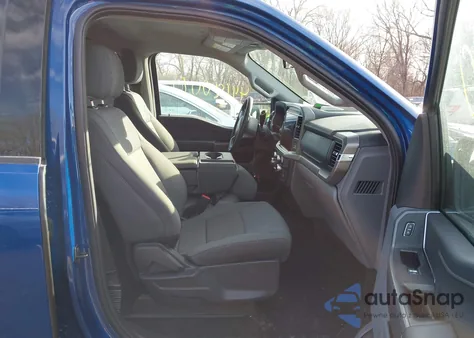 2025 Ford F-150 Xlt z USA, uszkodzony, nr VIN 1FTFW3L89SKE89002